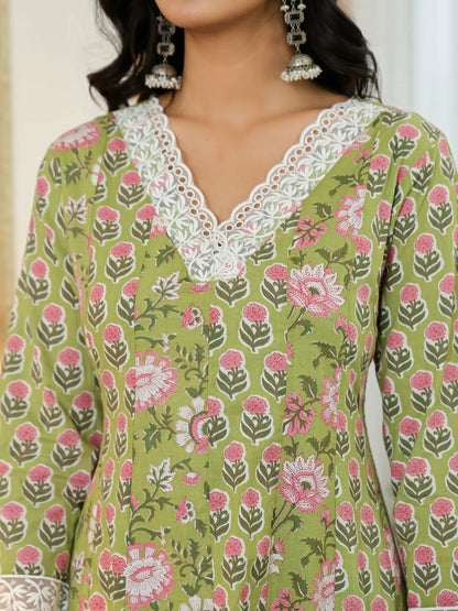 Pure Cotton Green Anarkali Kurta Dupatta Set With Lacework