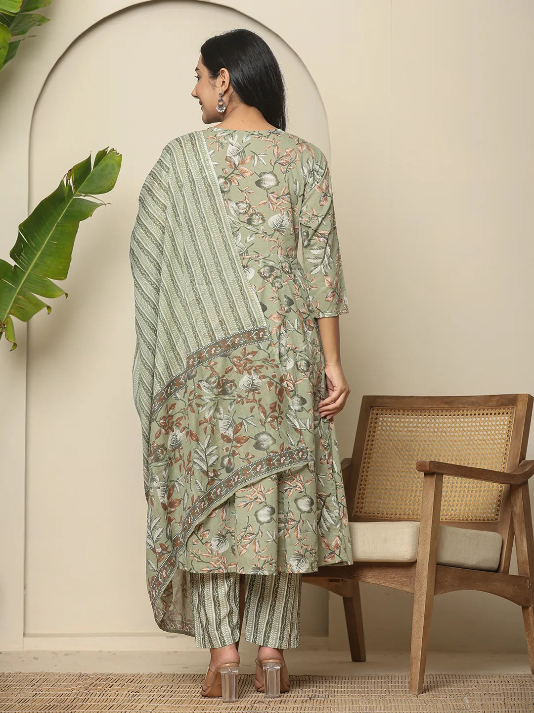 Pure Cotton Green Maternity Kurta Set With Pant &amp; Dupatta