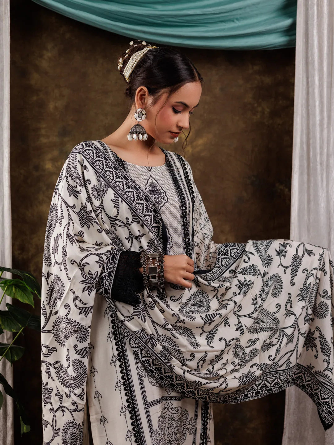 Pure Muslin Silk White Kurta Dupatta Set