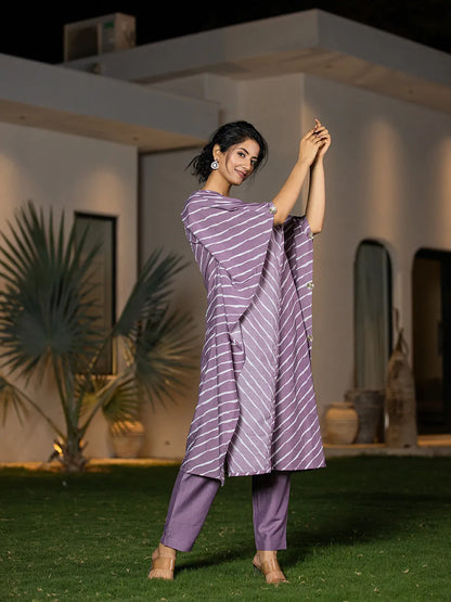 Leheriya Embroidered Kaftan Kurta Set