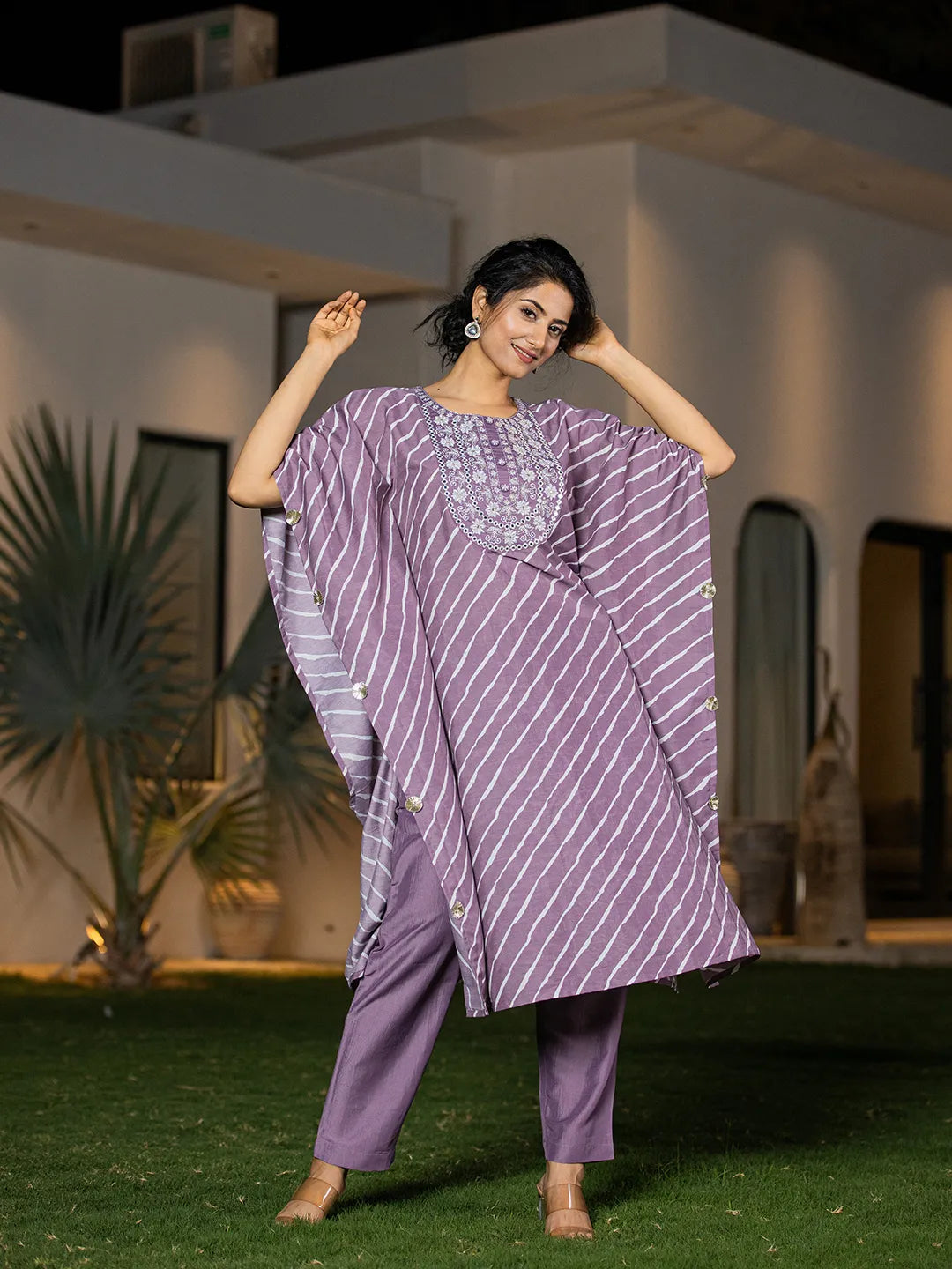 Leheriya Embroidered Kaftan Kurta Set