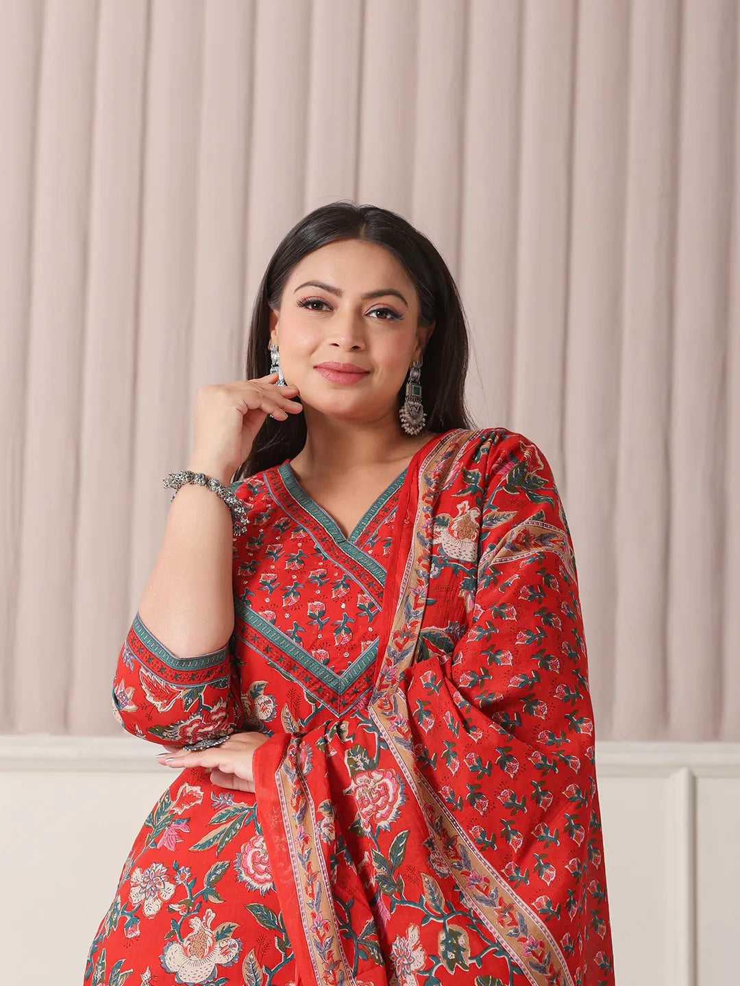 Red Floral Print Cotton Cut Dana Work Plus Size Kurta Set With Pant & Dupatta