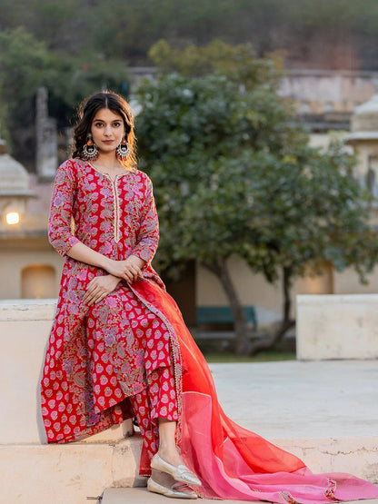 Red Floral Print Regular Sleeves Anarkali Kurta Trouser And Dupatta Set