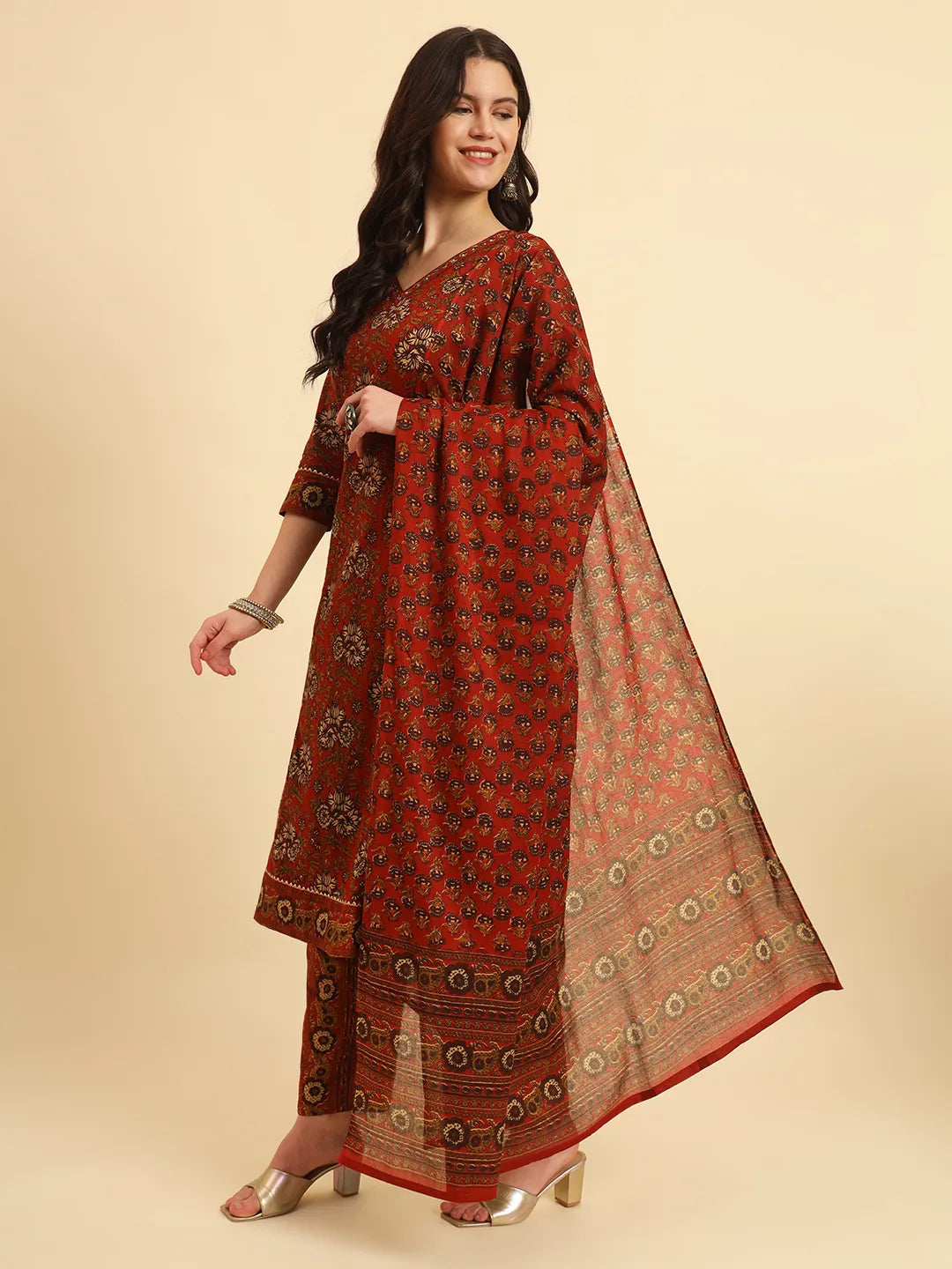 Red Pure Cotton Floral Sequins Work Kurta Set With Dupatta