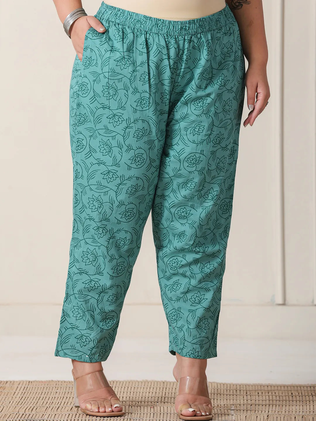 Sea Green And White Cotton Cut Dana Work Plus Size Kurta Set With Pant & Dupatta