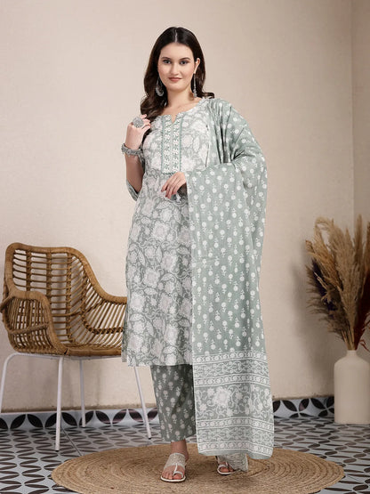 Women's Green Cotton Sea Green Ethnic Motifs Print Straight Kurta Trouser Dupatta Set by Yufta, suitable for wholesale buyers, boutiques, retailers, resellers and bulk fashion orders from Trendphoria