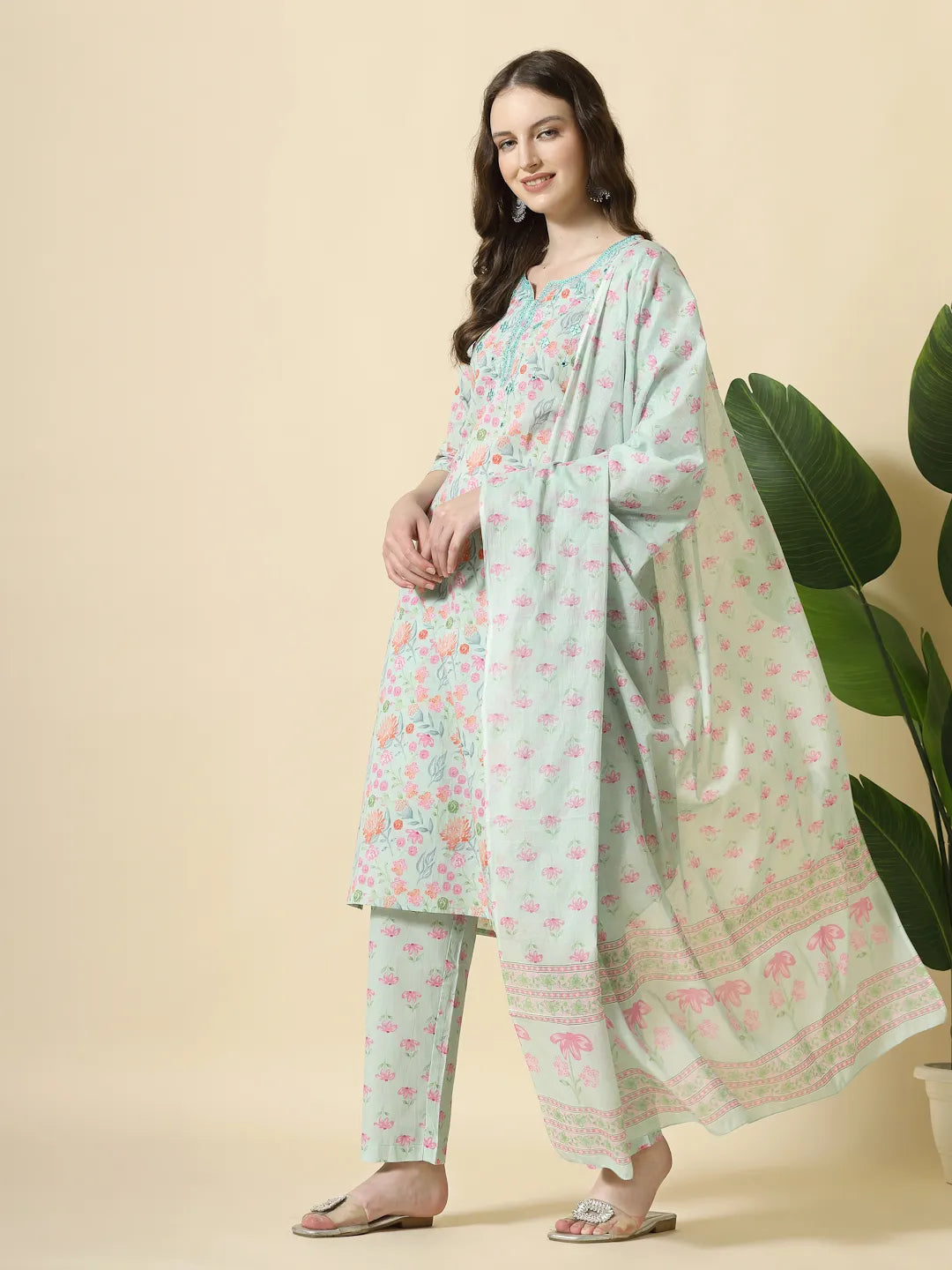 Sea Green Pure Cotton Floral Thread Work Kurta Dupatta Pant Set
