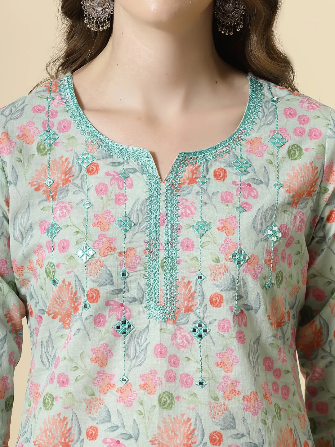 Sea Green Pure Cotton Floral Thread Work Kurta Dupatta Pant Set