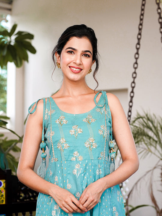 Women's Green Cotton Sea Green Strappy Anarkali Dress by Yufta, suitable for wholesale buyers, boutiques, retailers, resellers and bulk fashion orders from Trendphoria