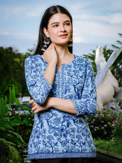 Women's Sky Blue Cotton Sky Blue Cotton Floral Print Regular Top by Yufta, suitable for wholesale buyers, boutiques, retailers, resellers and bulk fashion orders from Trendphoria