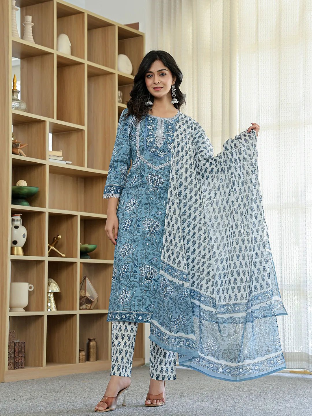 Women's Sky Blue Cotton Sky Blue Pure Cotton Straight Kurta Dupatta Set With Lacework by Yufta, suitable for wholesale buyers, boutiques, retailers, resellers and bulk fashion orders from Trendphoria