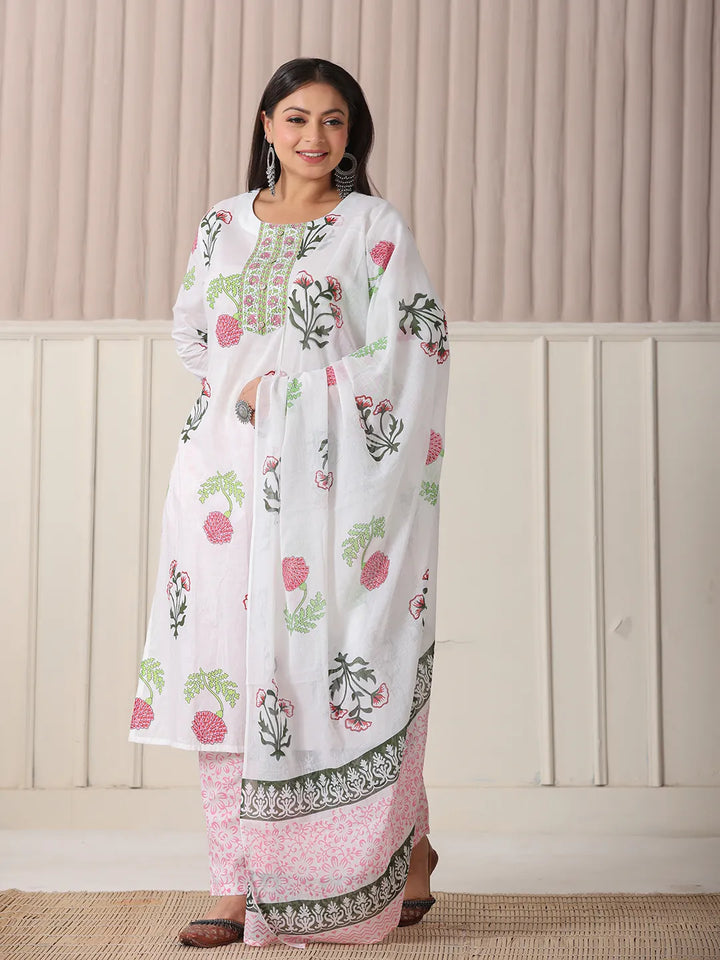 White Floral Print Cotton Show Button On Yoke Plus Size Kurta Set With Pant &amp; Dupatta
