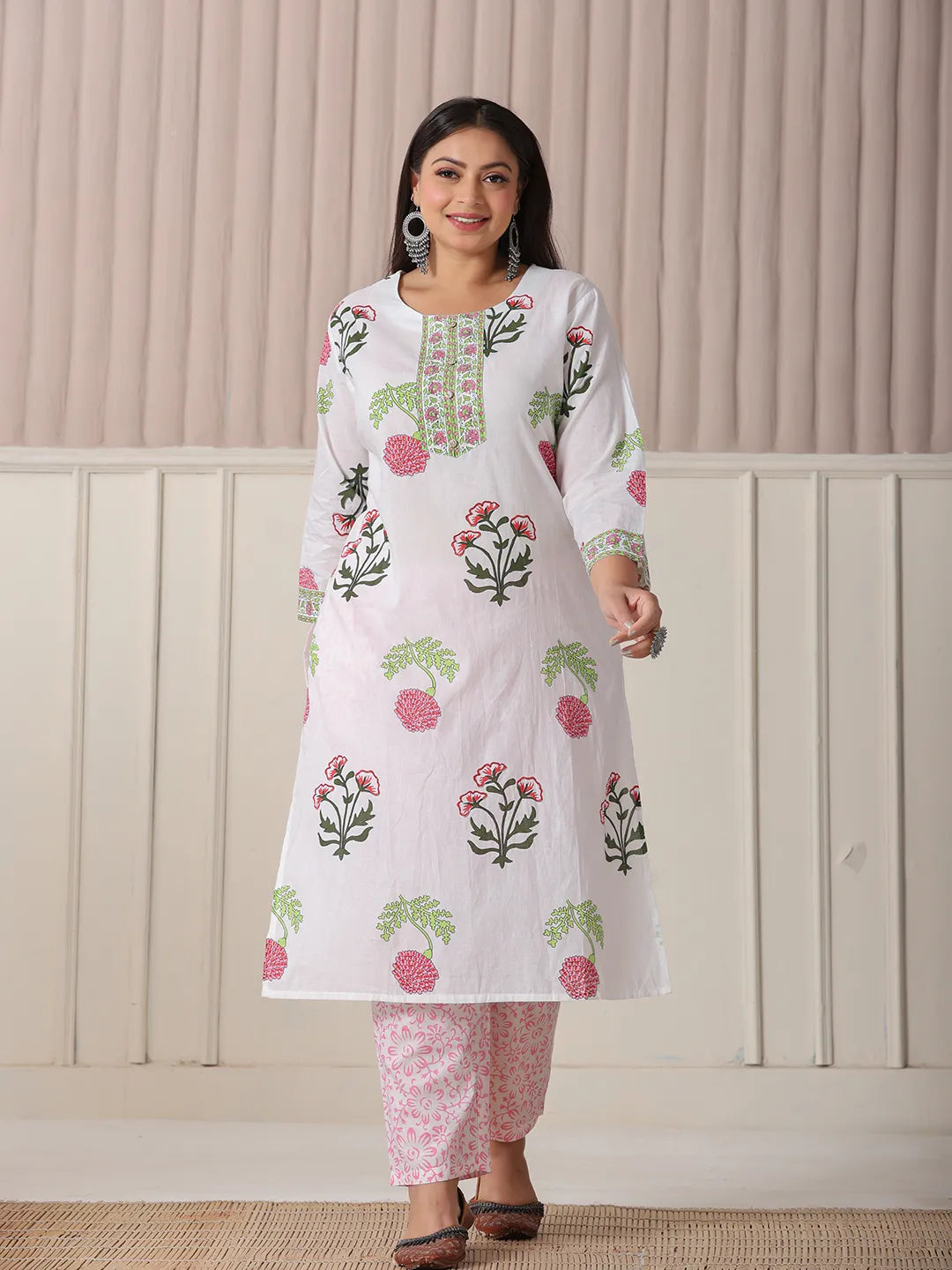 White Floral Print Cotton Show Button On Yoke Plus Size Kurta Set With Pant &amp; Dupatta