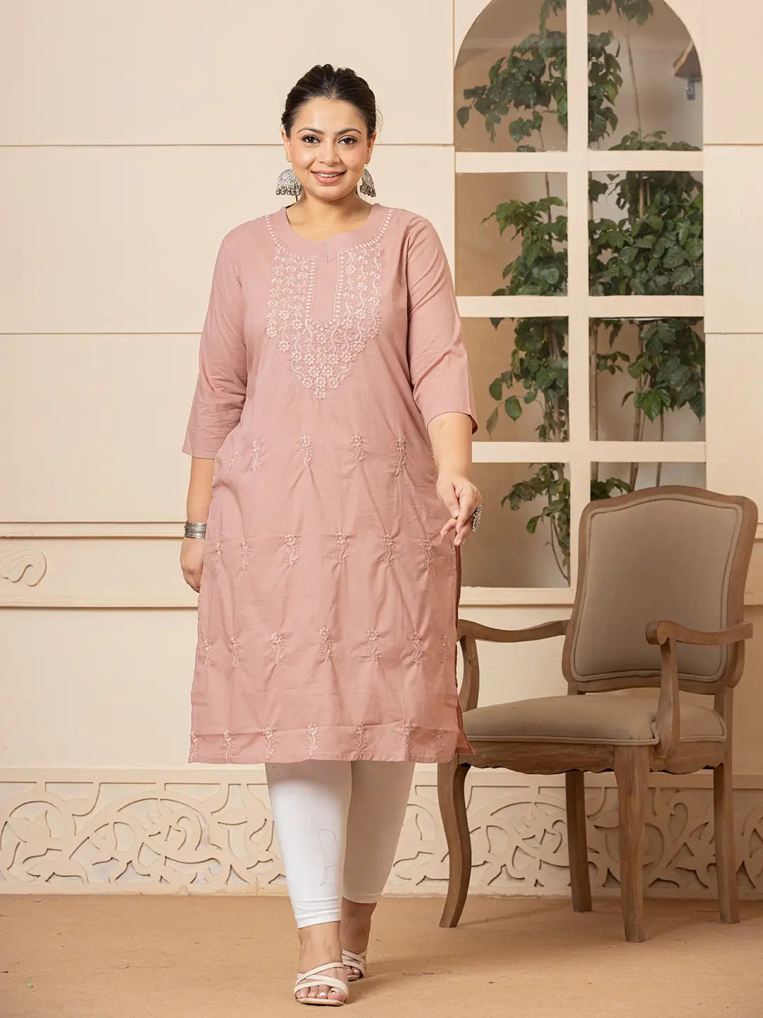 Women Mauve Floral Straight Plus Size Kurta