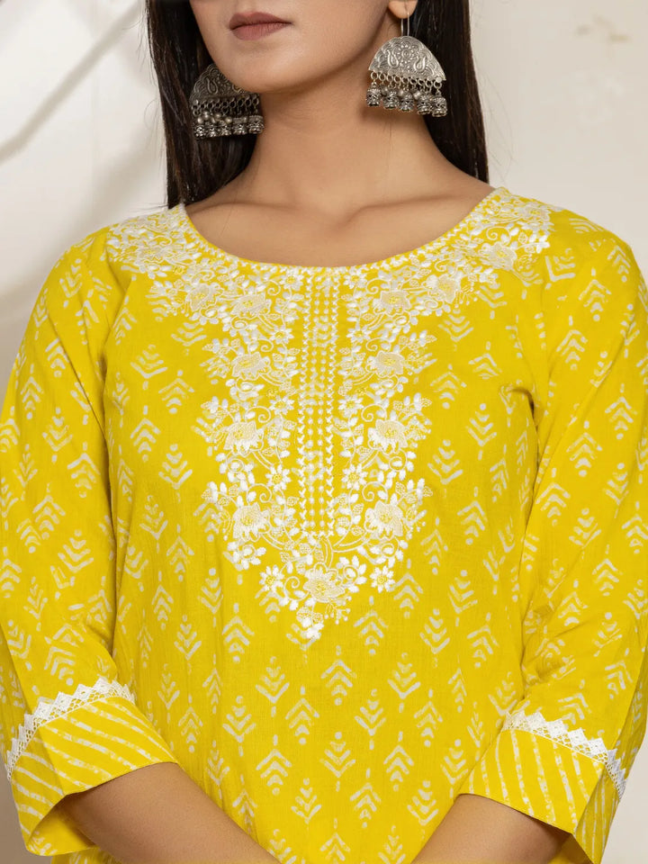 Yellow Ethnic Motifs Cotton Straight Kurta Dupatta Set