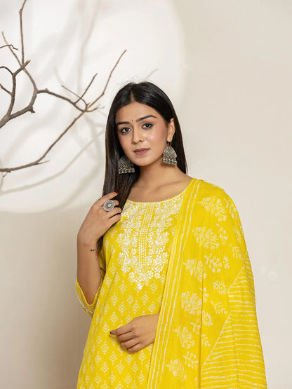 Yellow Ethnic Motifs Cotton Straight Kurta Dupatta Set