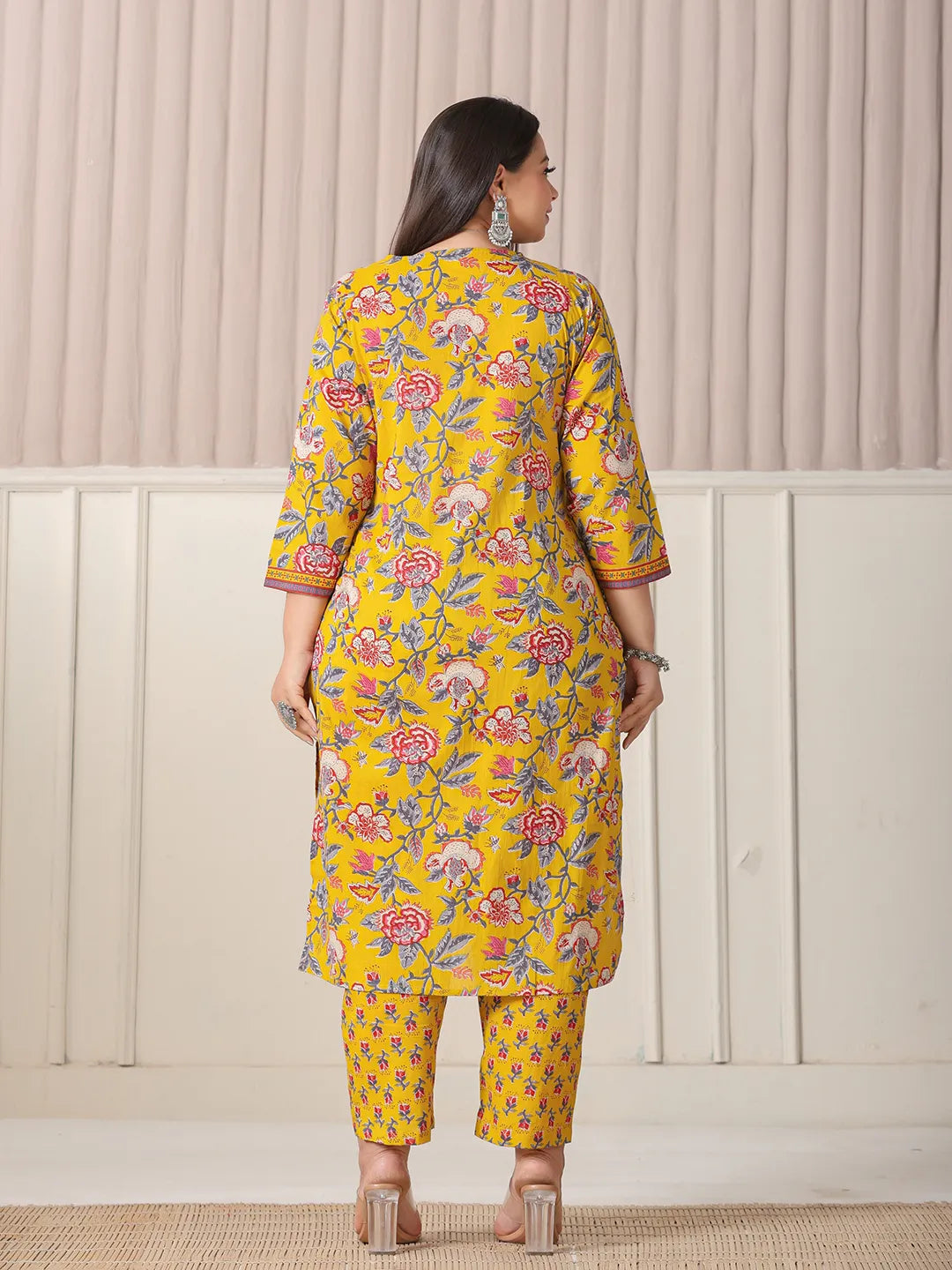 Yellow Floral Print Cotton Cut Dana Work Plus Size Kurta Set With Pant & Dupatta