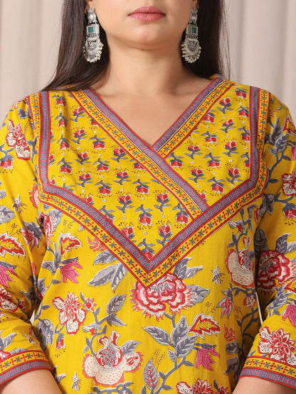 Yellow Floral Print Cotton Cut Dana Work Plus Size Kurta Set With Pant & Dupatta