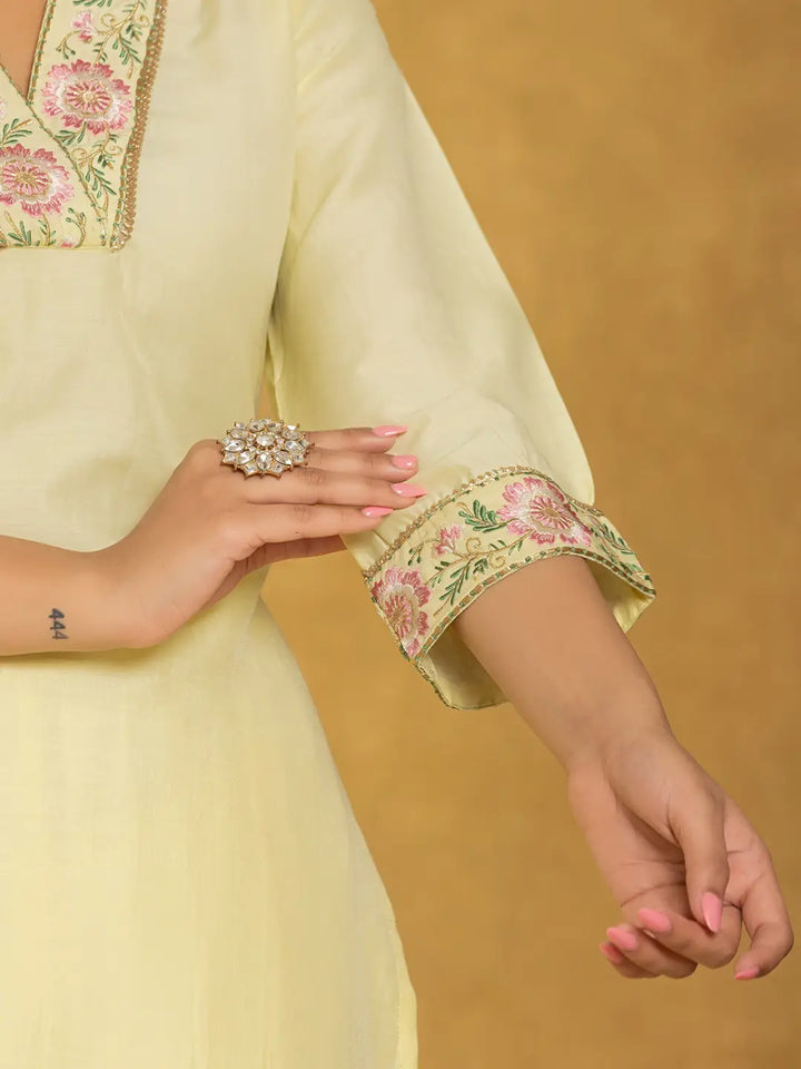 Yellow Silk Blend Pakistani Style Kurta Dupatta Set