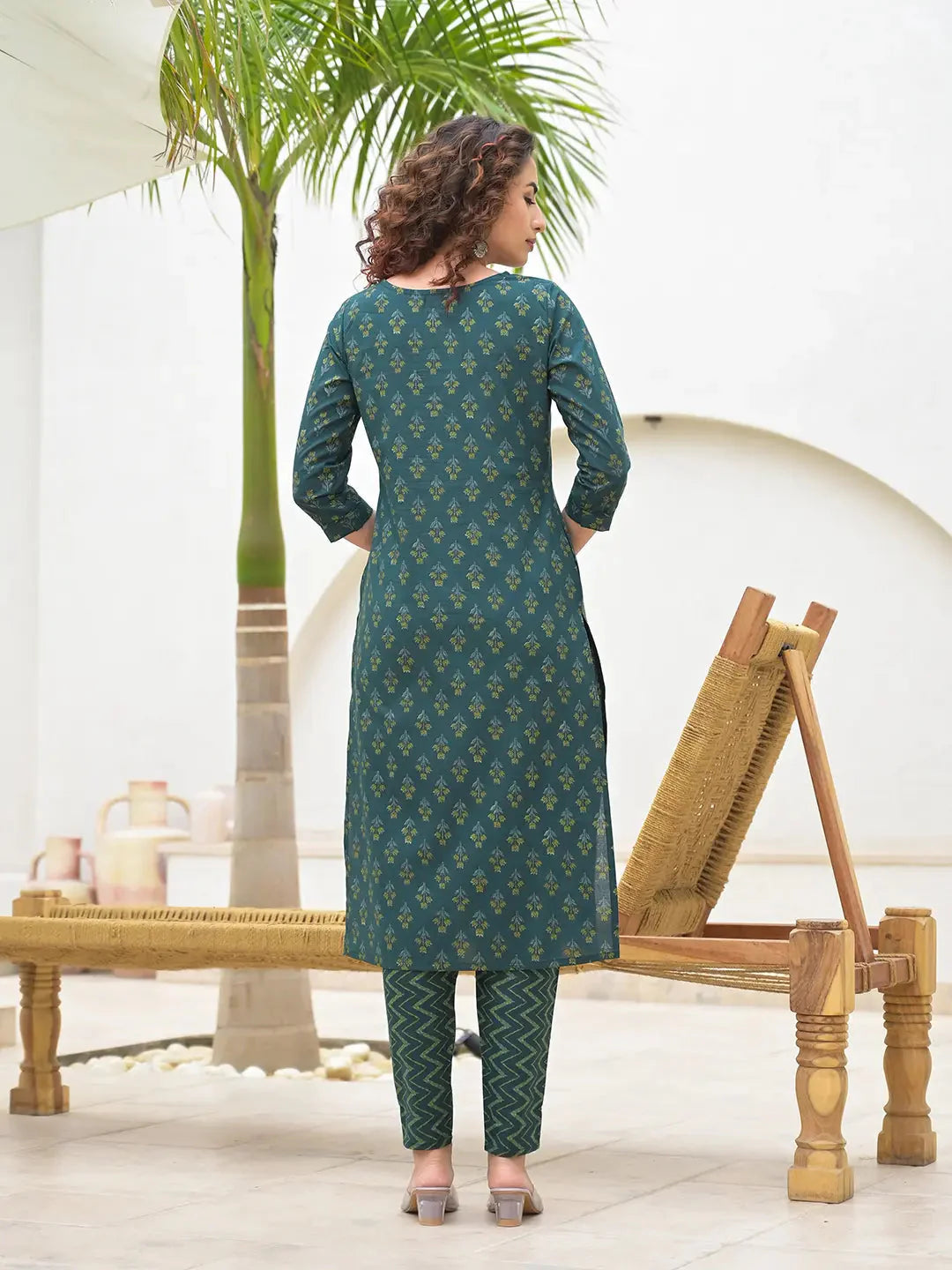 Green Cotton Thread Work Sequins Work Zari Work Kurta Set With Dupatta Set