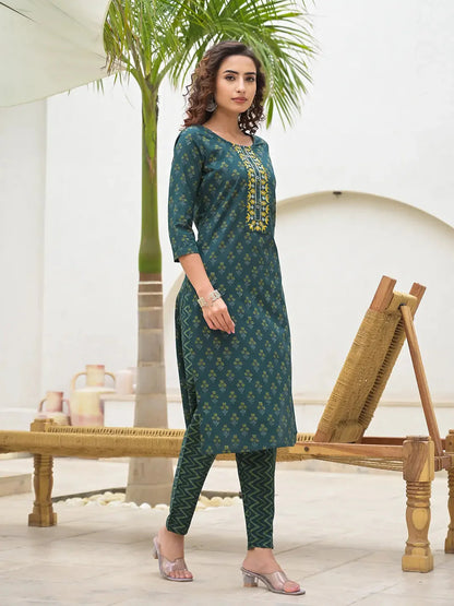 Green Cotton Thread Work Sequins Work Zari Work Kurta Set With Dupatta Set