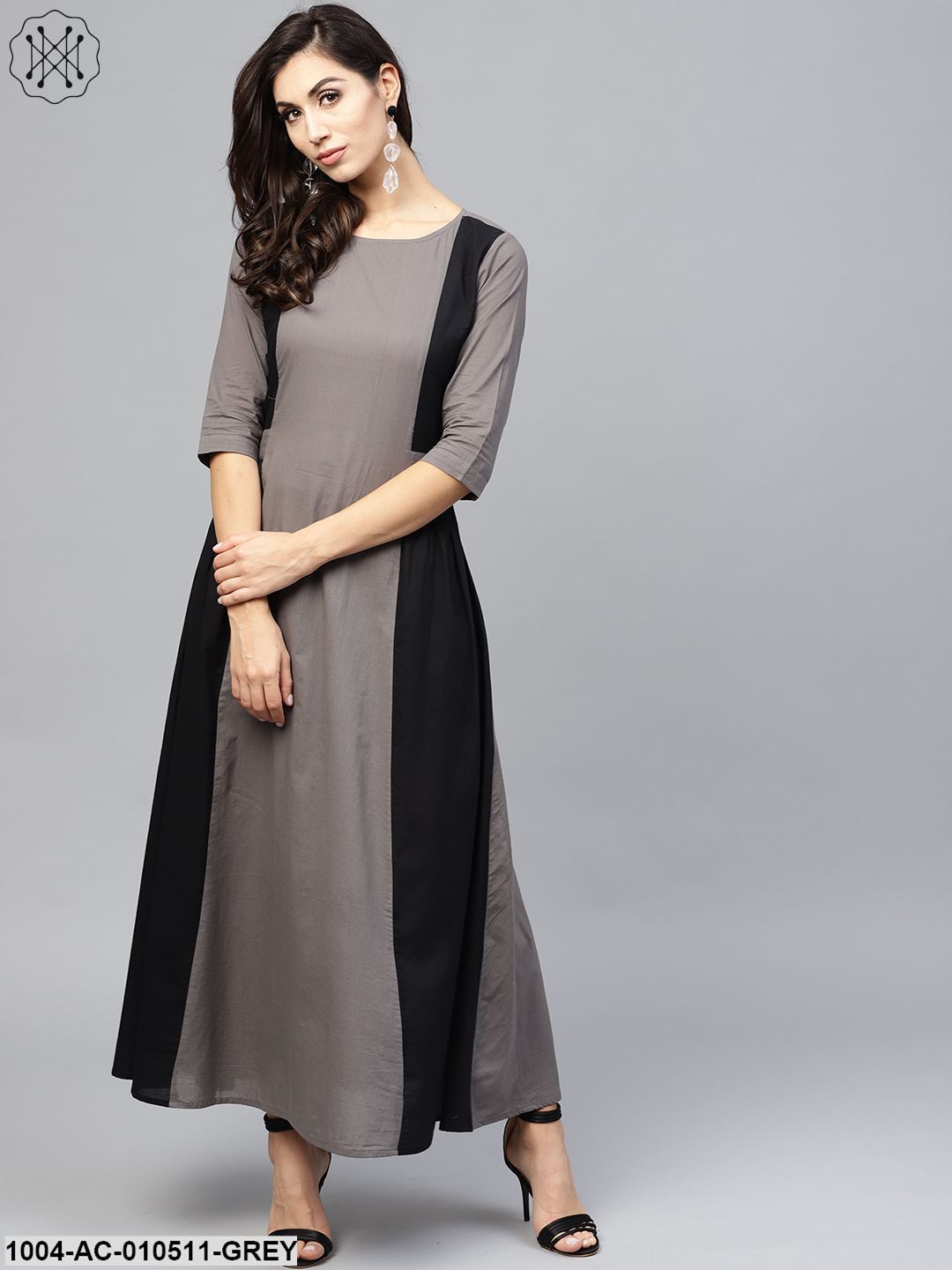 Grey And Color Blocking Dress With Round Neck And 3/4 Sleeves