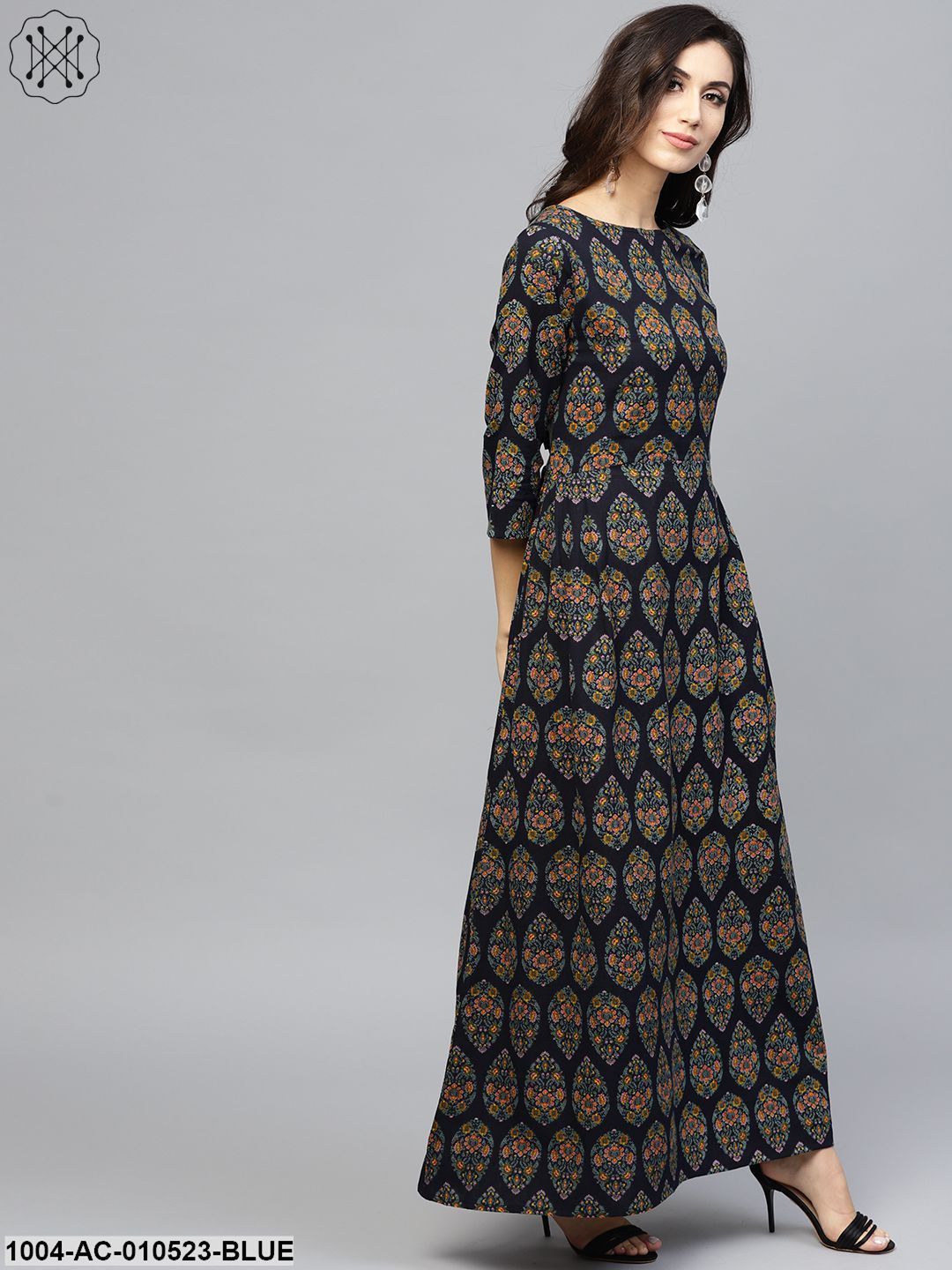 Multi Coloured Maxi Dress With Round Neck And 3/4 Sleeves