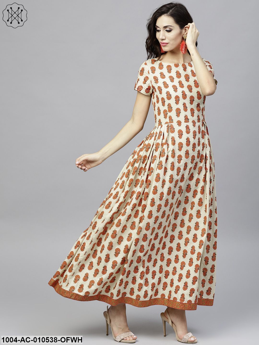 Off White Printed Maxi Dress With Round Neck And Half Sleeves