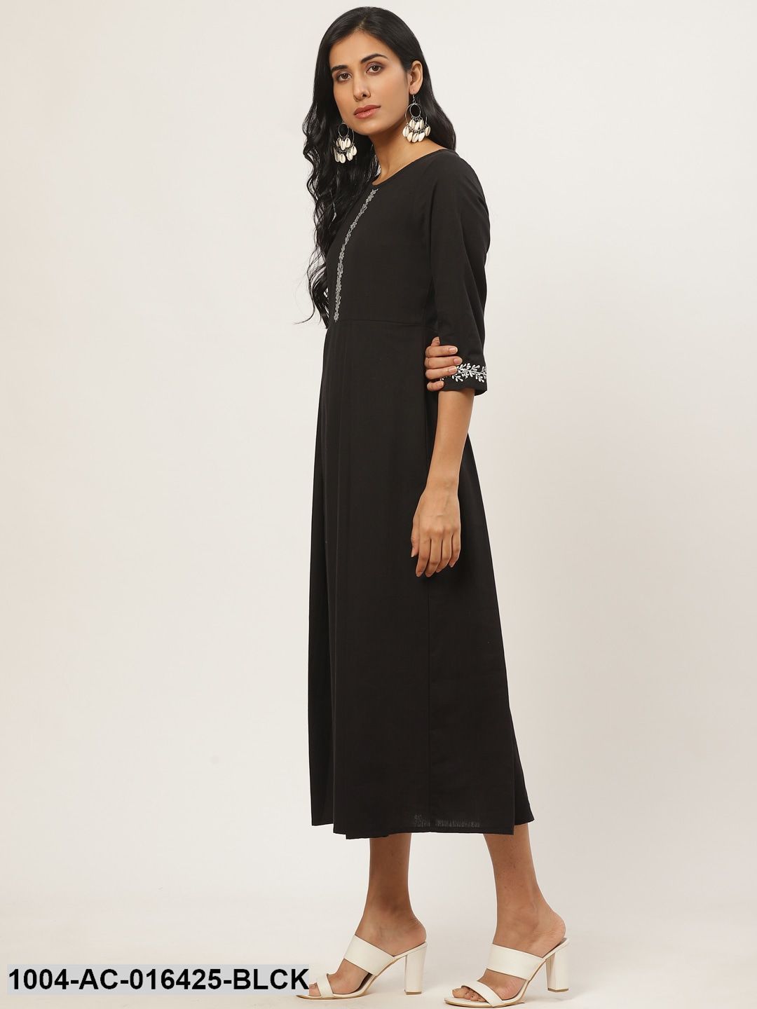 Black Solid Solid Round Neck Cotton Fit and Flare Dress