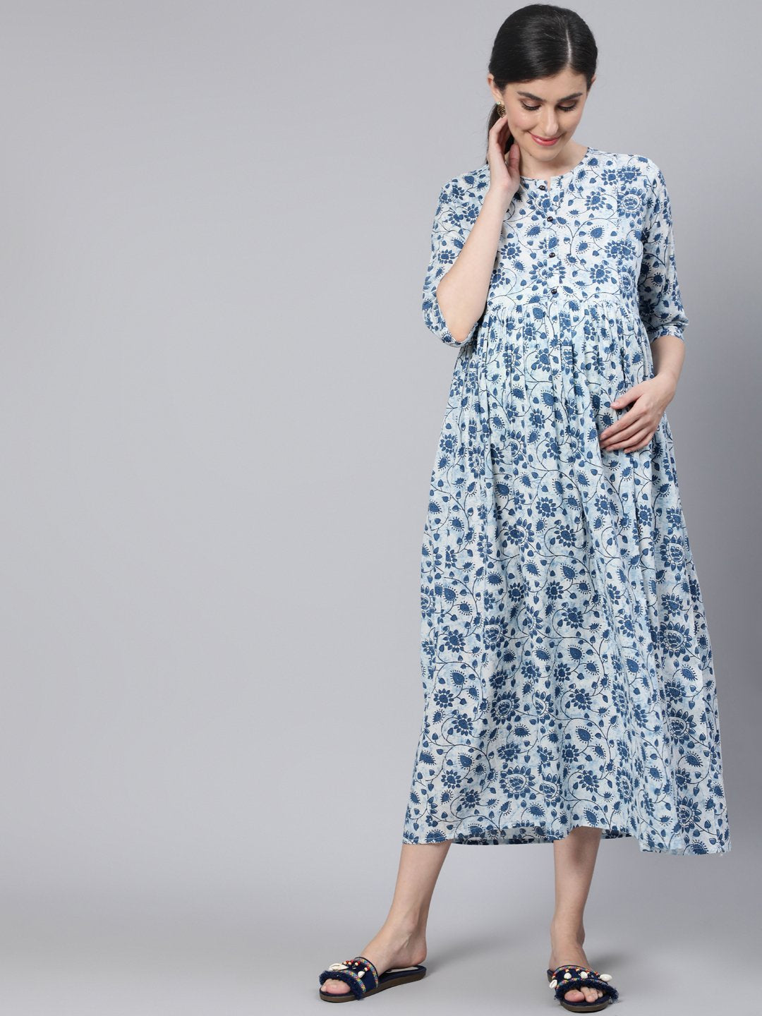 Women Off White & Blue Floral Printed Maternity Dress