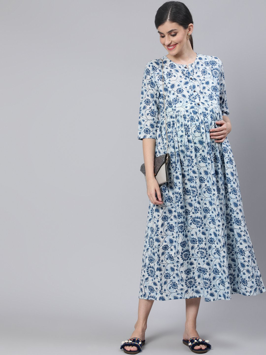 Women Off White & Blue Floral Printed Maternity Dress