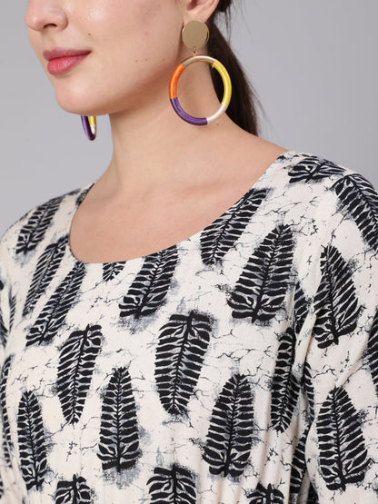 Off-White Abstrac Printed Round Neck Dress With Three Quarter Sleeves