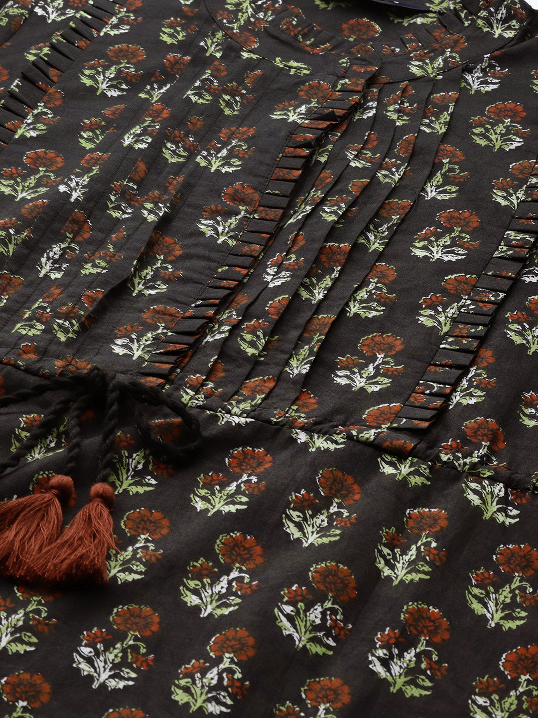 Black Printed Dress With Three Quarter Sleeves