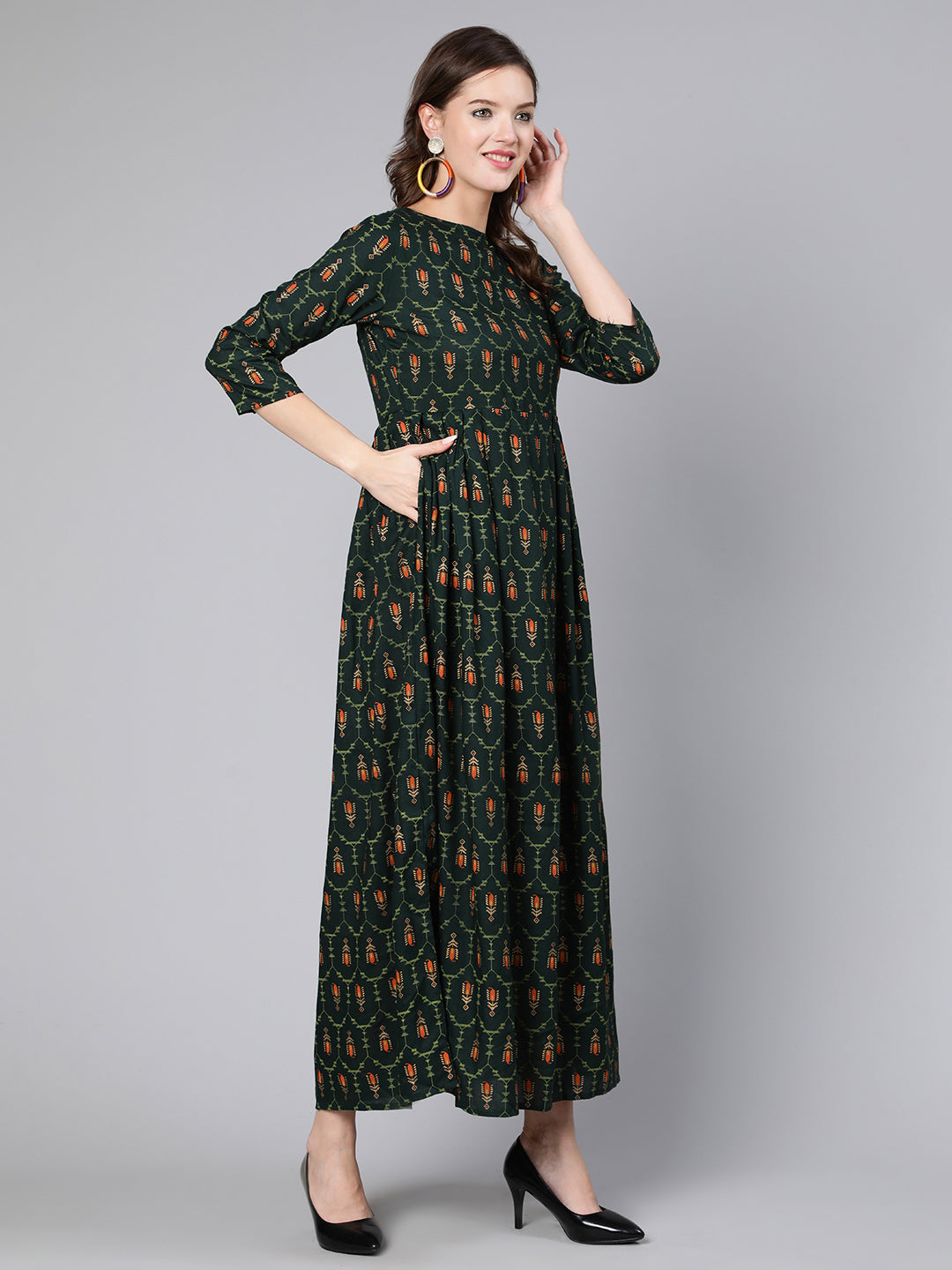 Green Printed Flared Dress With Three Quarter Sleeves