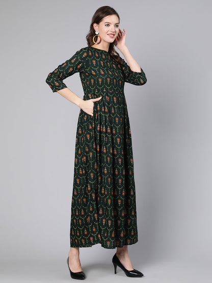 Green Printed Flared Dress With Three Quarter Sleeves