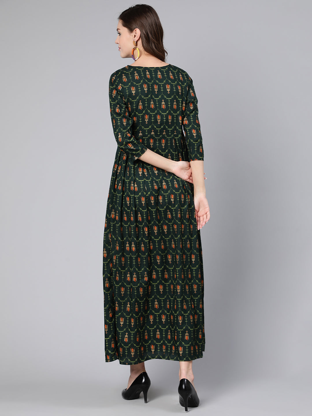 Green Printed Flared Dress With Three Quarter Sleeves