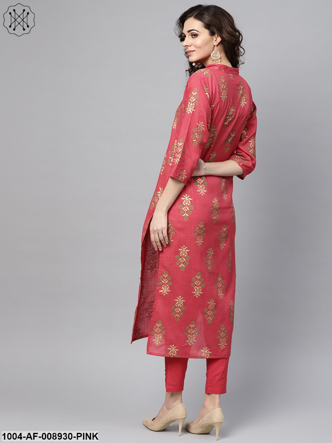 Pink Gold Printed Straight Kurta Set & Pants Embellished With Got to