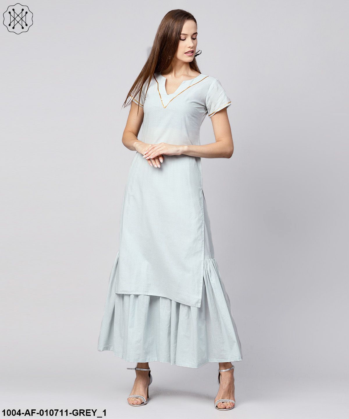 Women Grey Solid Kurta With Sharara