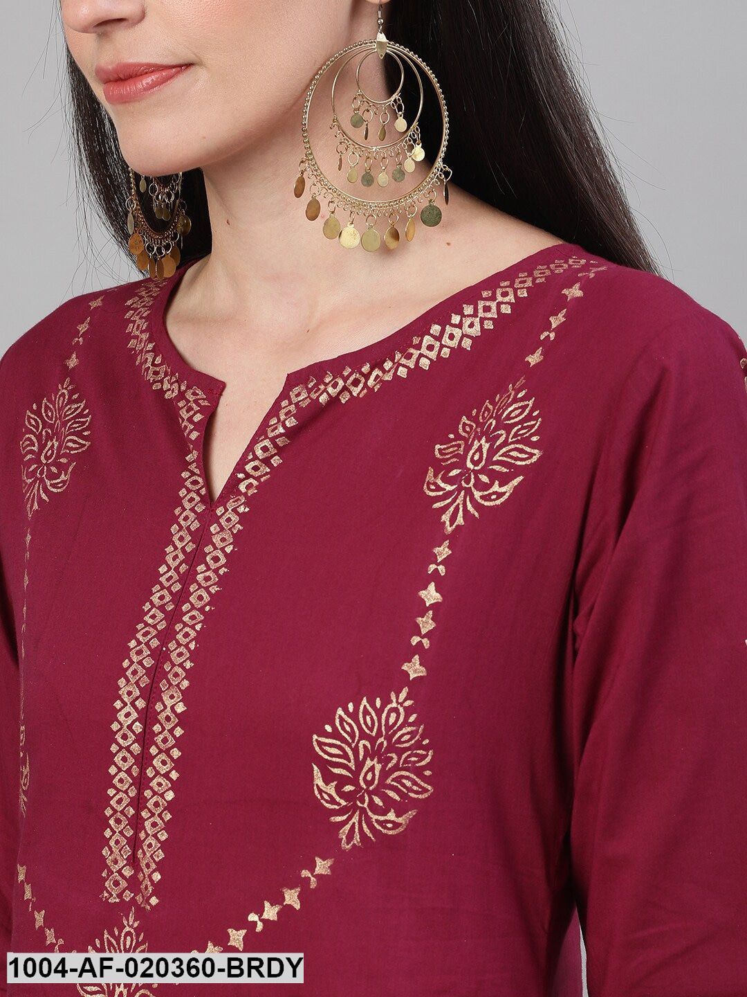Burgundy & Gold-Toned Printed Kurta with Trousers