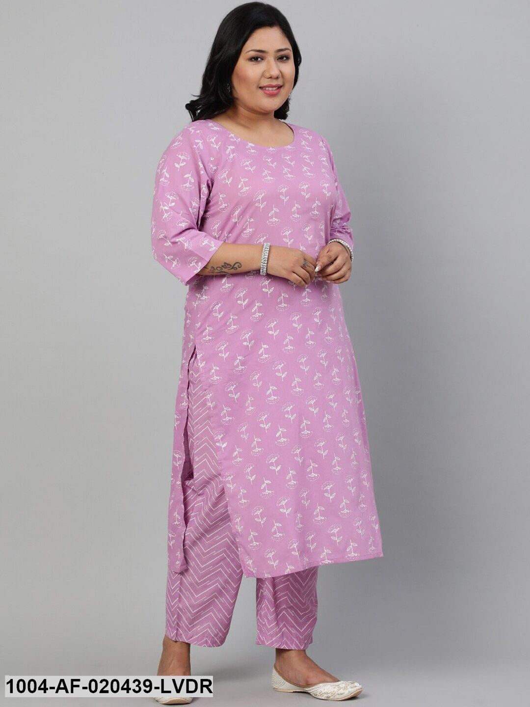Plus Size Lavender Floral Pure Cotton Kurta with Trousers & Dupatta