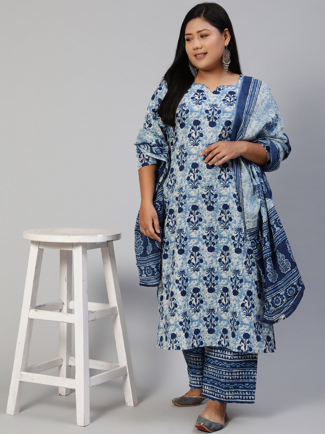 Women Blue Printed Straight Kurta With Plazo & Dupatta