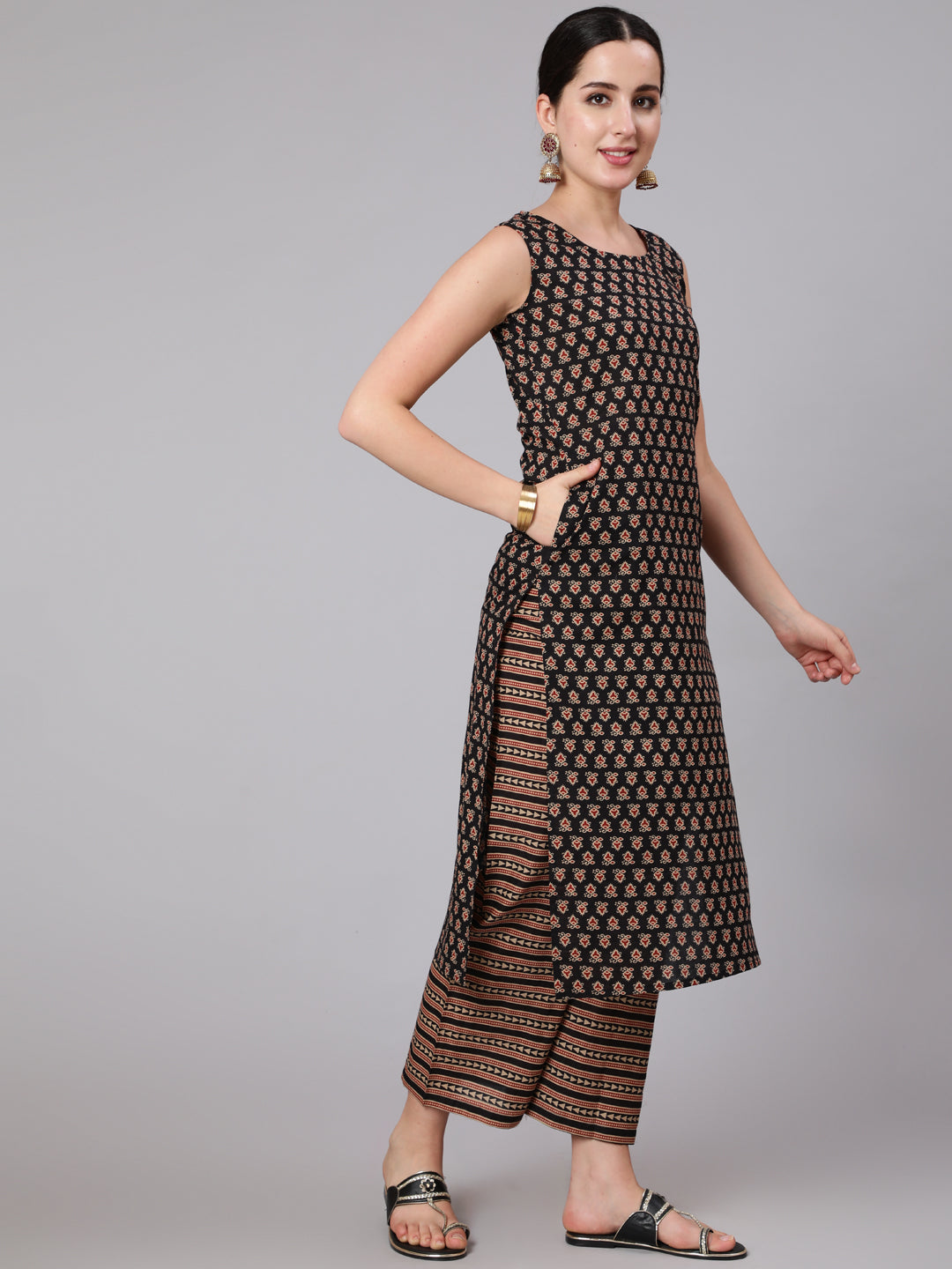 Black & Maroon Ethnic Motif Printed Short Sleeves Straight Kurta With Palazzo And Dupatta