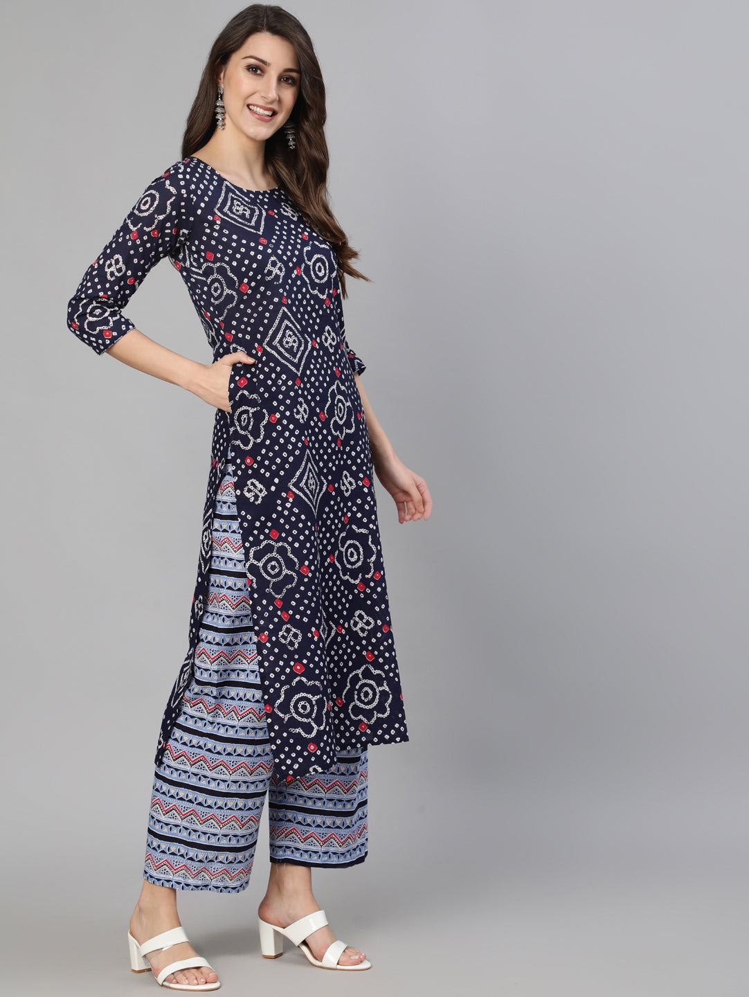 Blue Bandhani Printed Straight Kurta With Palazzo Dupatta