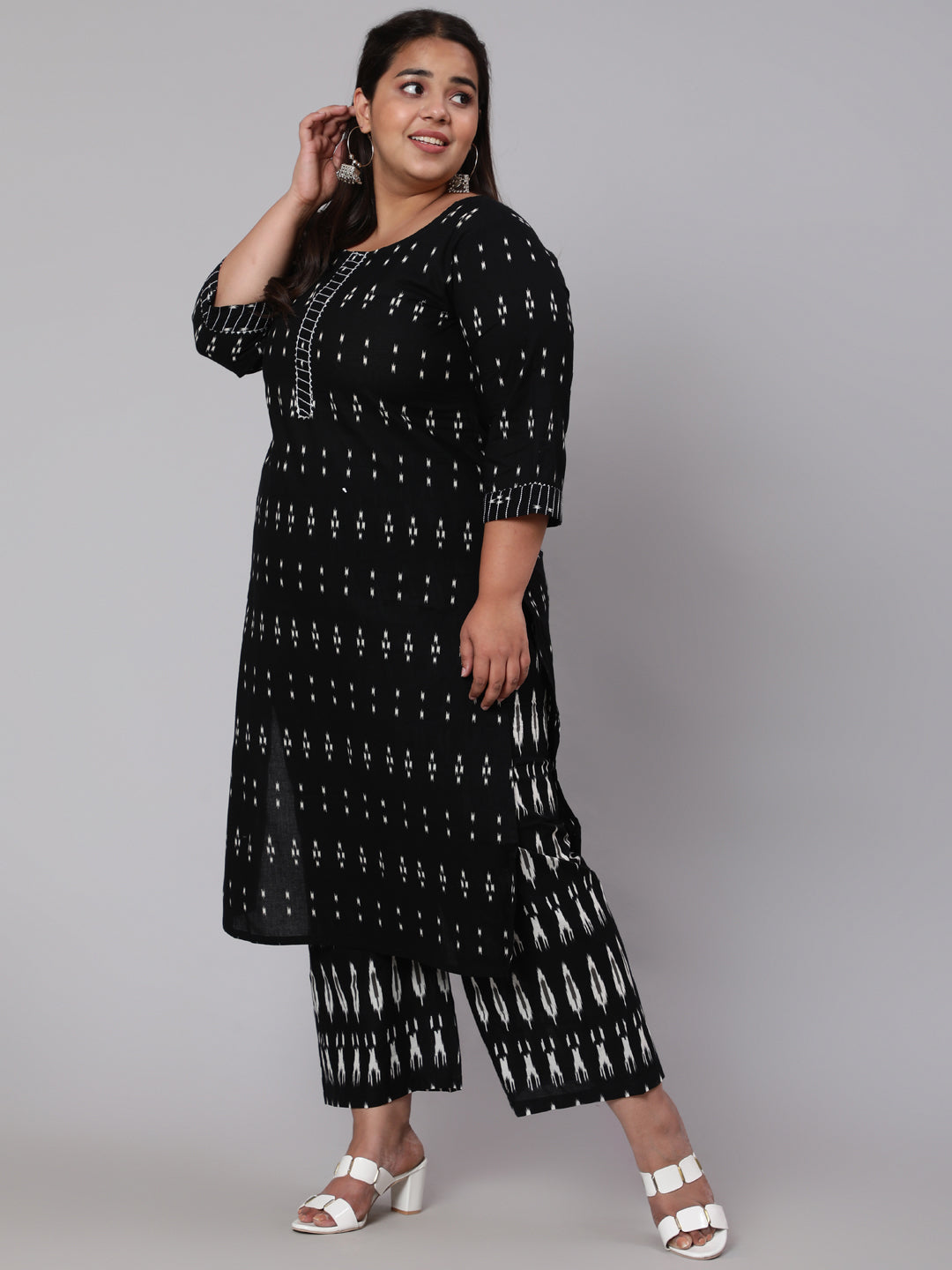 Plus Size Black Printed Straight Kurta With Plazo & Dupatta