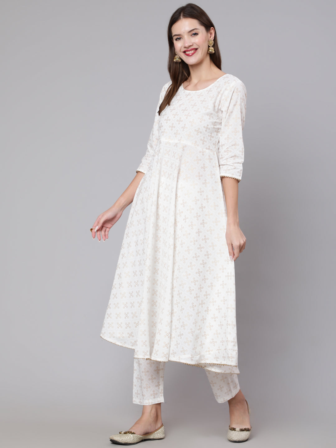 Off White Flared Kurta With Trouser & Dupatta