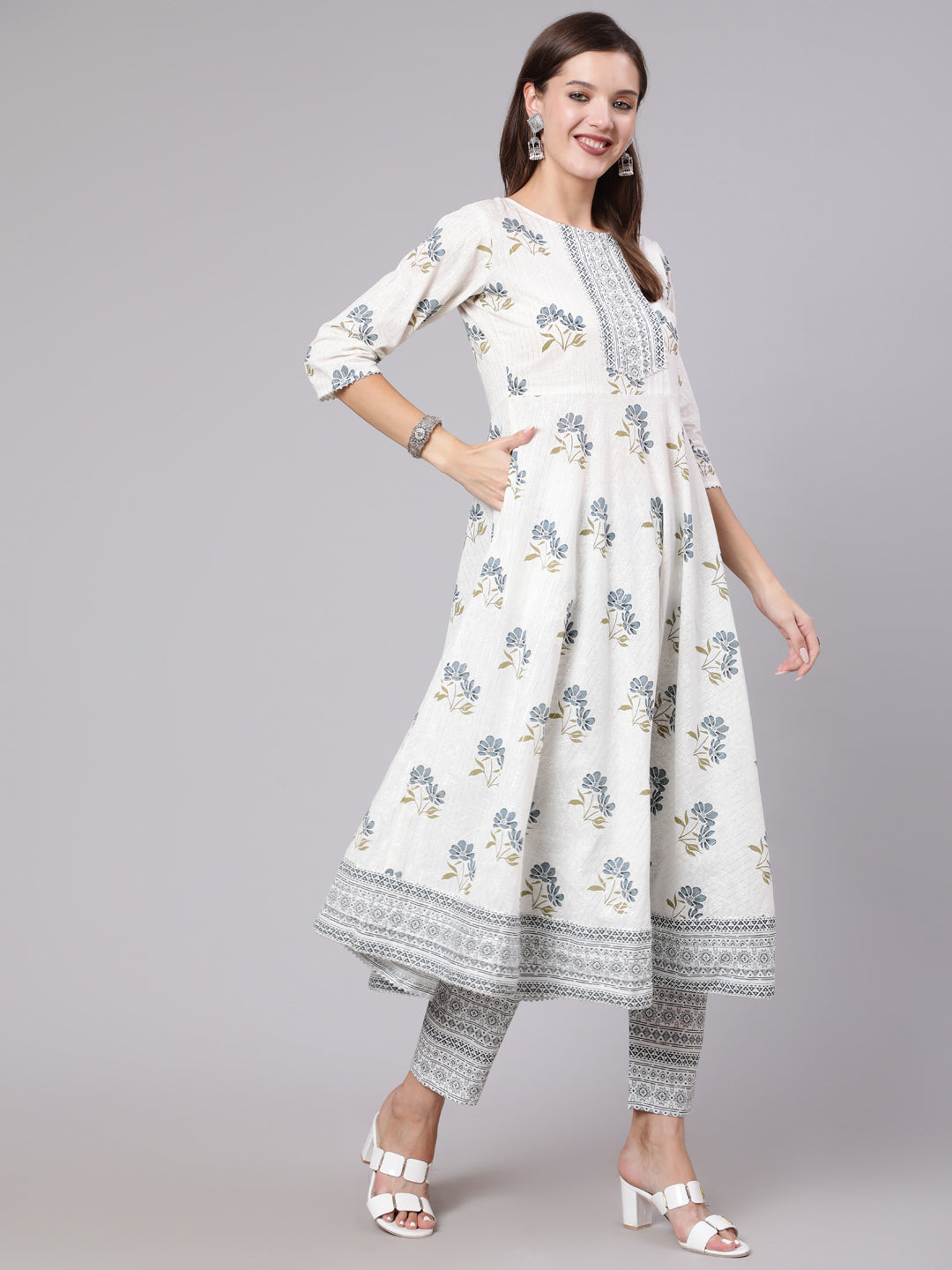 Grey Printed Flared Kurta With Trouser & Dupatta