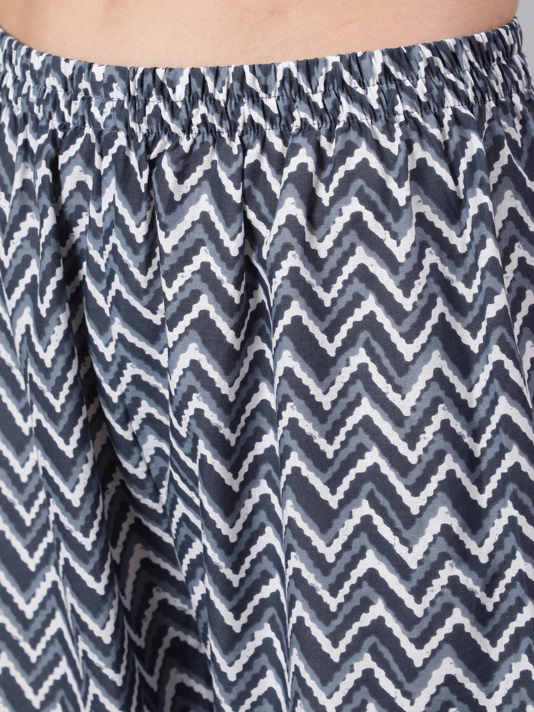 Grey Printed Straight Kurta And Palazzo