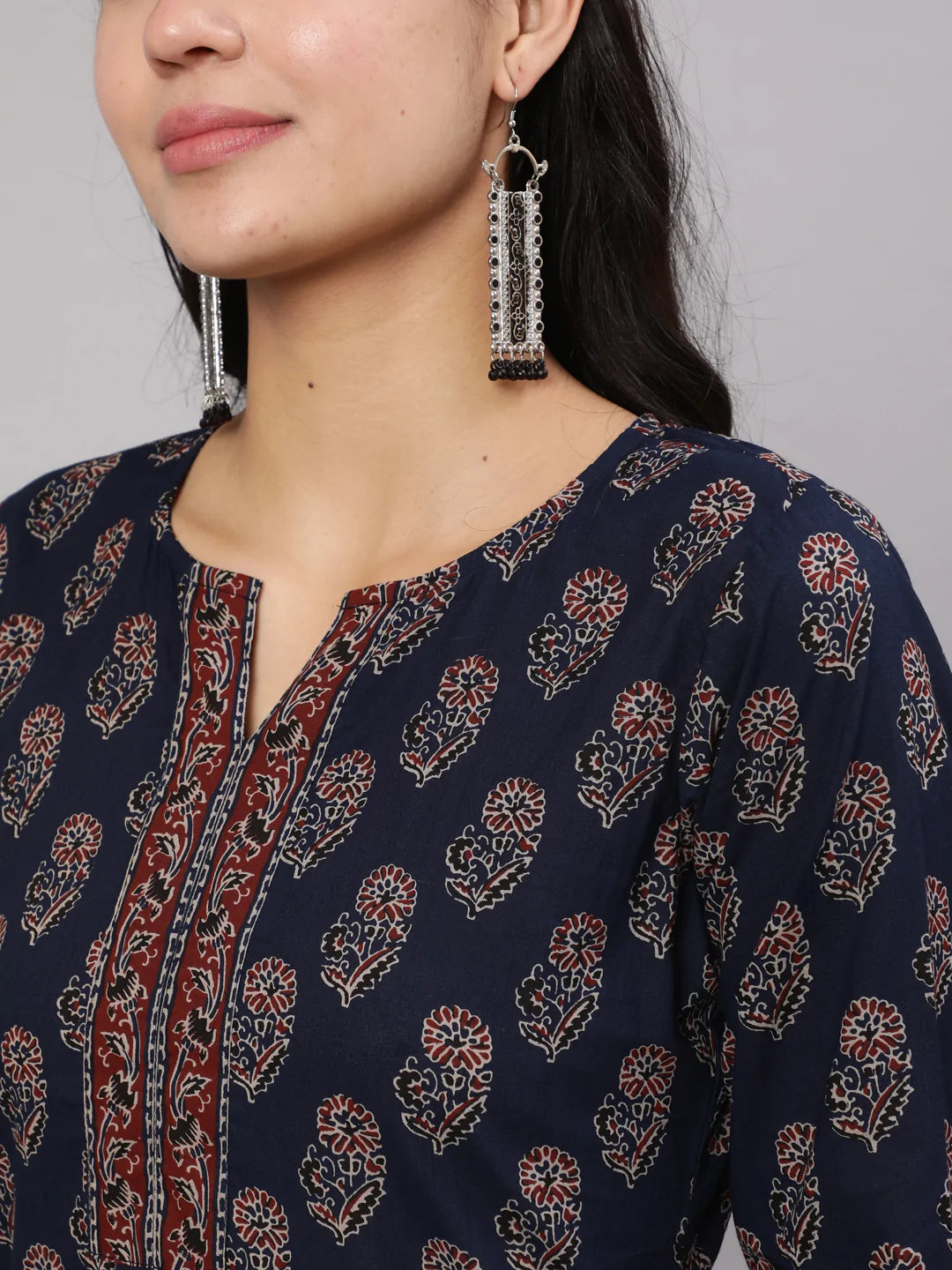 Navy Blue Ethnic Printed Straight Kurta With Trouser