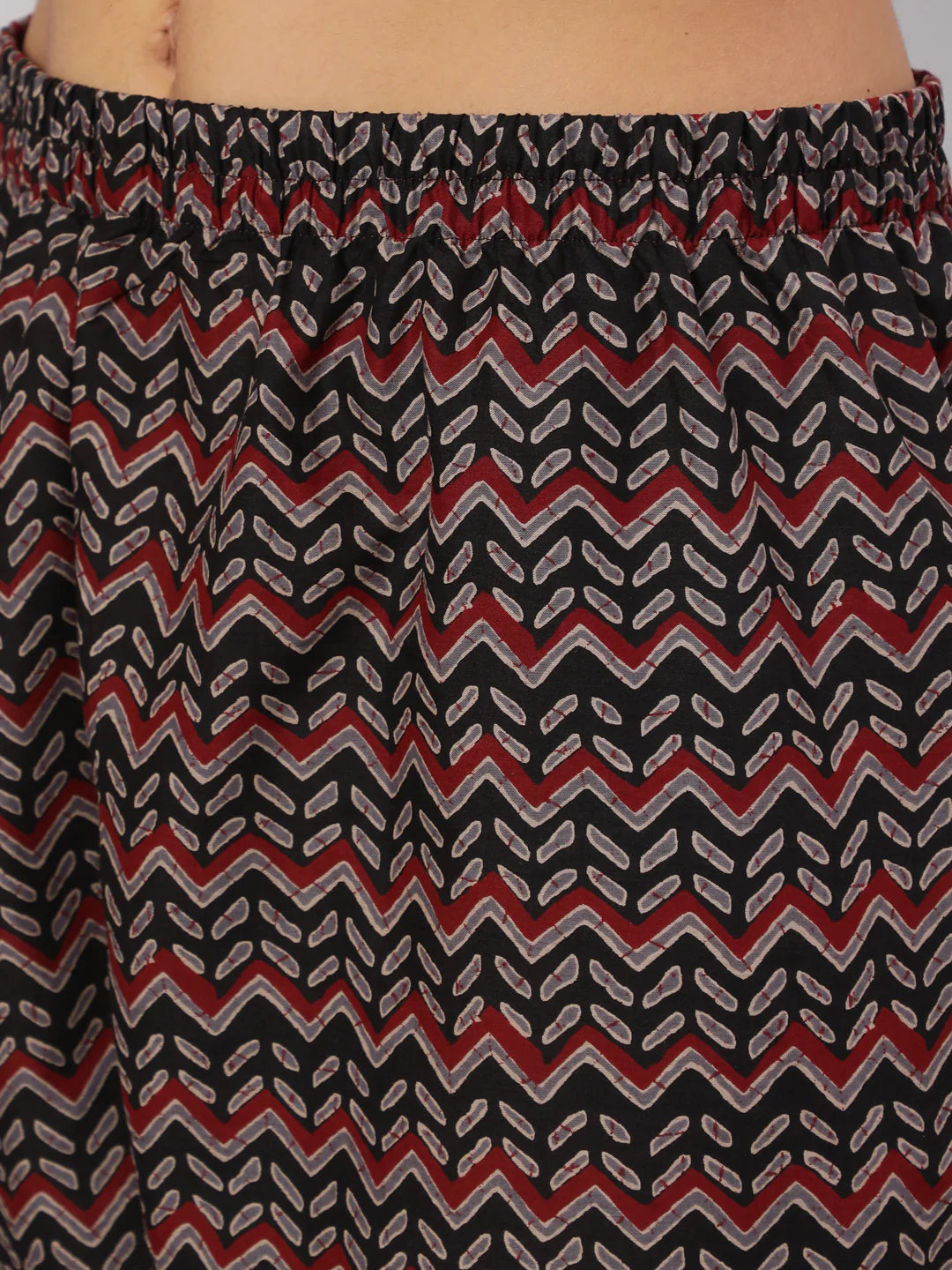 Black Ethnic Printed Straight Kurta With Trouser