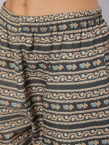 Grey Printed Straight Kurta With Trouser
